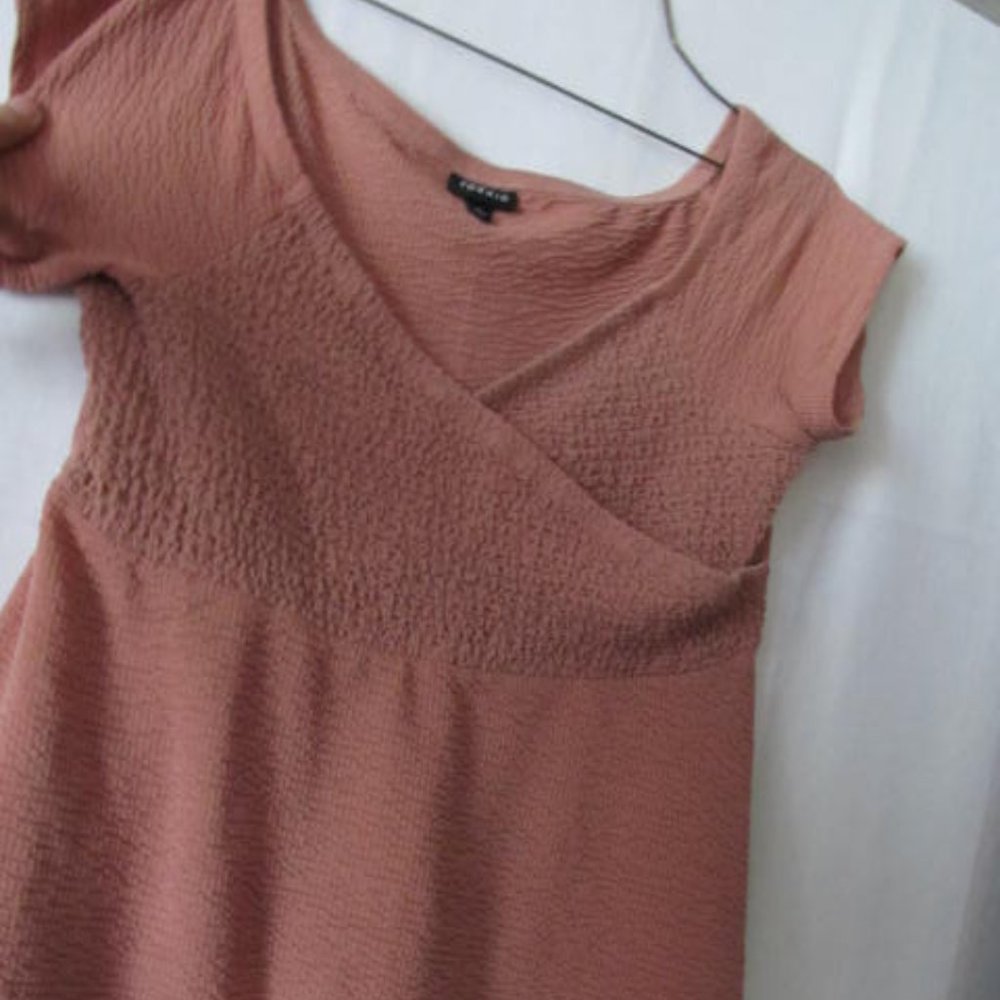 Torrid sz 0 Blouse Torid floral tops Flowie Plus sz shirts XL tops V neck cross